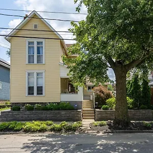 The House - Perry St. Columbus